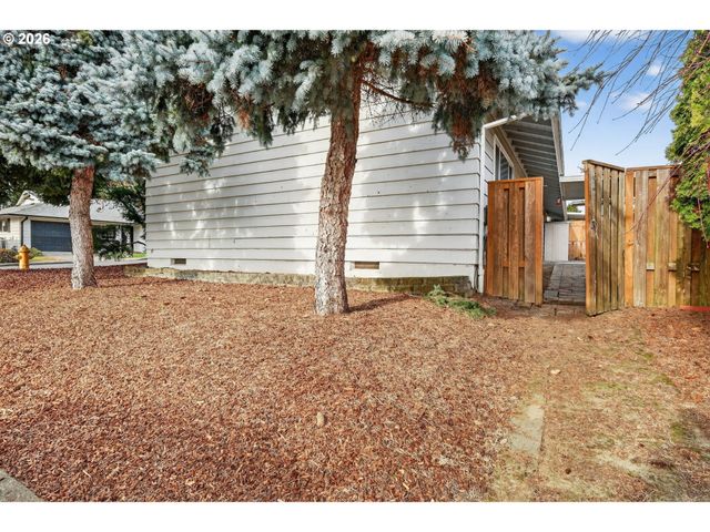 16540 Sw KING CHARLES Ave, Portland, OR 97224