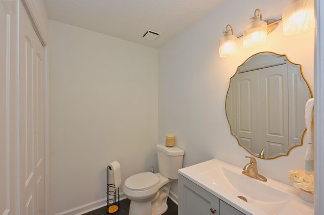 323 Witham Ct, Goodlettsville, TN 37072