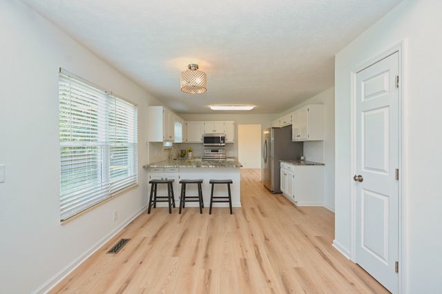 323 Witham Ct, Goodlettsville, TN 37072