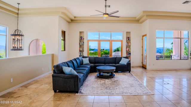 3915 E Playa De Coronado, Tucson, AZ 85718