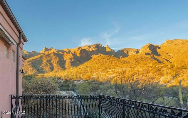 3915 E Playa De Coronado, Tucson, AZ 85718