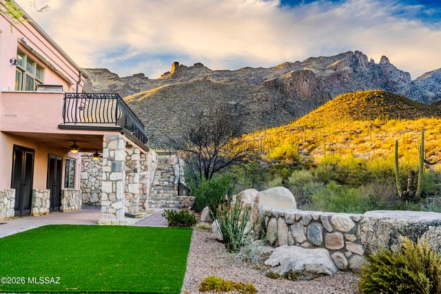 3915 E Playa De Coronado, Tucson, AZ 85718