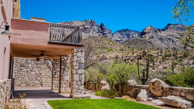 3915 E Playa De Coronado, Tucson, AZ 85718