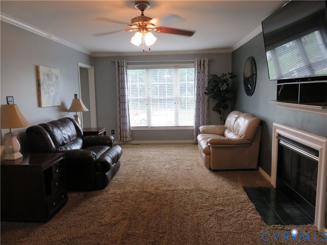 3107 McCabe Ct, Chester, VA 23831
