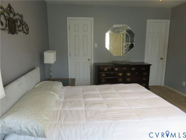 3107 McCabe Ct, Chester, VA 23831