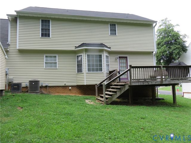 3107 McCabe Ct, Chester, VA 23831