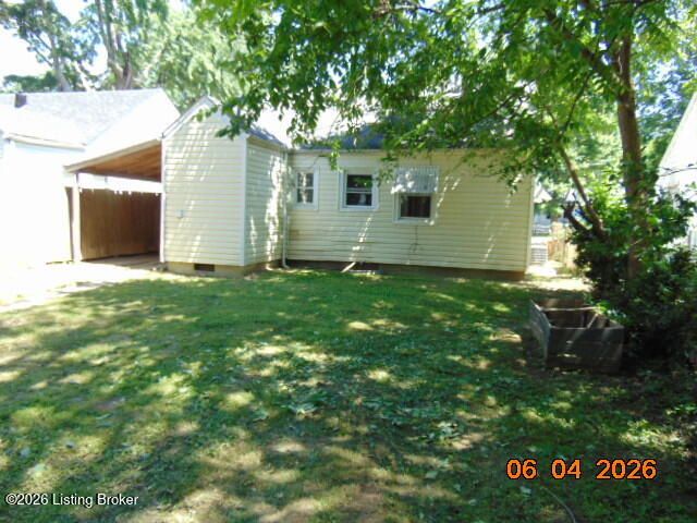 318 Freeman Ave, Louisville, KY 40214