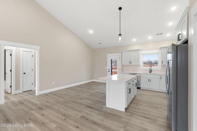 40 Betty Boyd Ln, Brandenburg, KY 40108