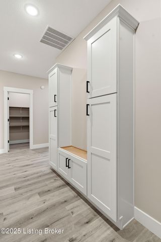 40 Betty Boyd Ln, Brandenburg, KY 40108