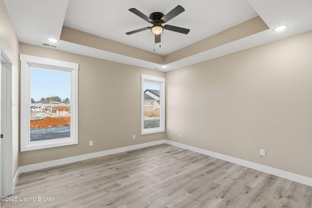 40 Betty Boyd Ln, Brandenburg, KY 40108