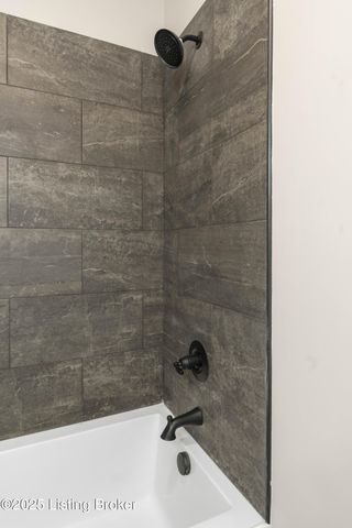 40 Betty Boyd Ln, Brandenburg, KY 40108