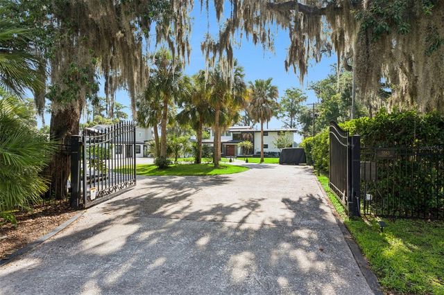 5583 JESSAMINE LANE, Orlando, FL 32839