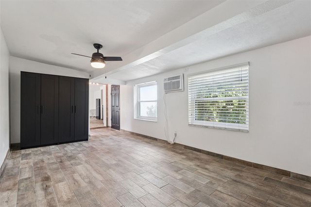 5583 JESSAMINE LANE, Orlando, FL 32839