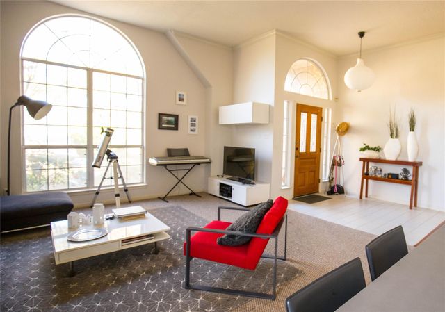 11584 Cedarcliffe, Austin, TX 78750