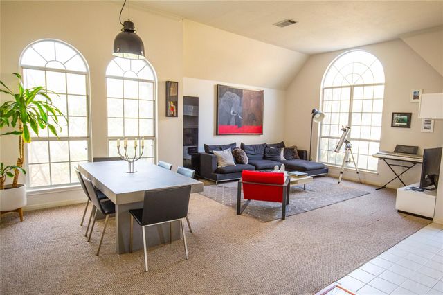 11584 Cedarcliffe, Austin, TX 78750