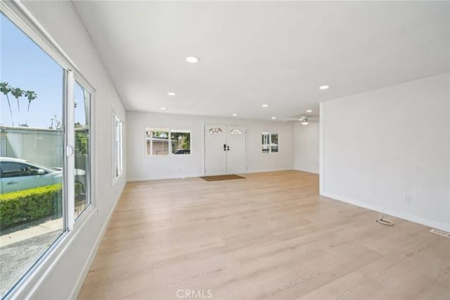 2755 arrow highway 55 55, La Verne, CA 91750