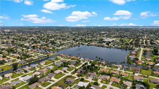 3603 SW 5th PL, Cape Coral, FL 33914