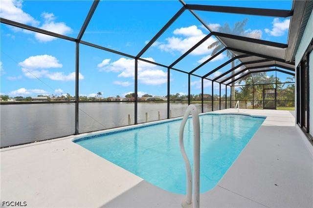 3603 SW 5th PL, Cape Coral, FL 33914