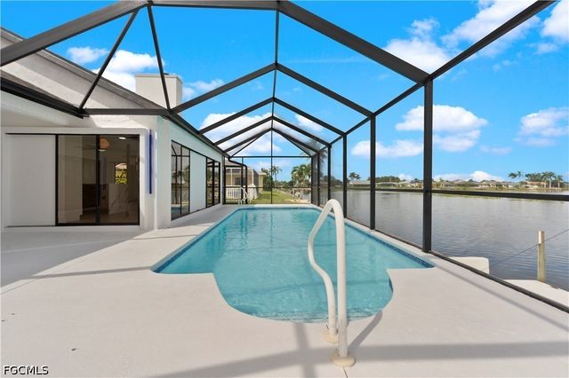 3603 SW 5th PL, Cape Coral, FL 33914