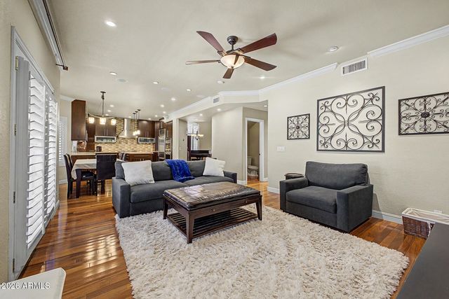1172 N WOODSIDE Court, Chandler, AZ 85224