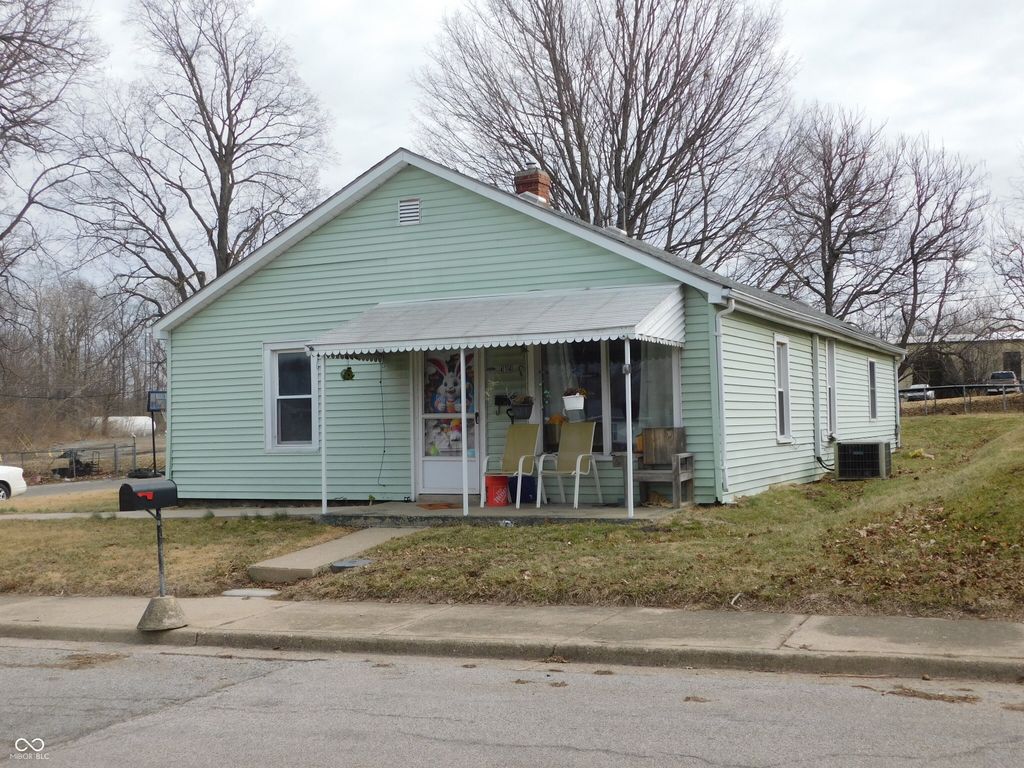 414 N Grant Avenue, Crawfordsville, IN 47933