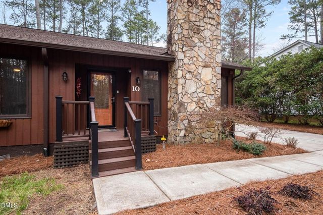 10 Sunrise Place, Durham, NC 27705