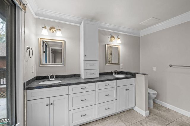 10 Sunrise Place, Durham, NC 27705