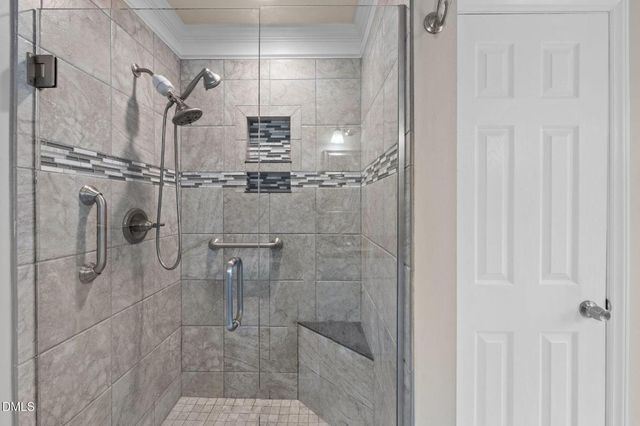 10 Sunrise Place, Durham, NC 27705