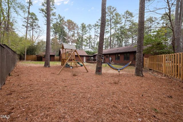 10 Sunrise Place, Durham, NC 27705