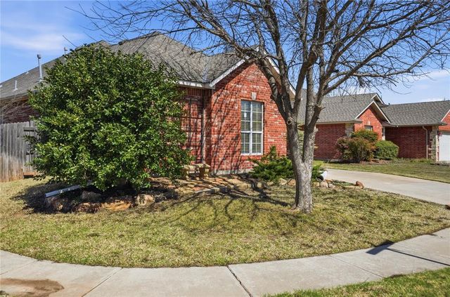3613 LadyBank Lane, Norman, OK 73072