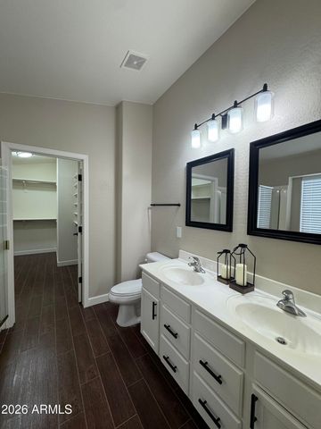 5545 W JONES Avenue, Phoenix, AZ 85043