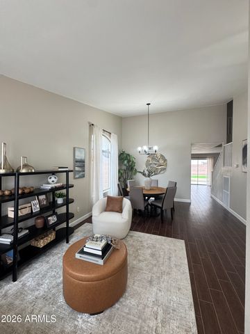 5545 W JONES Avenue, Phoenix, AZ 85043