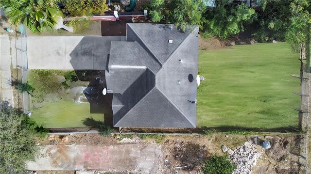 422 Bahia Street, Mission, TX 78572