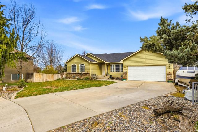 5000 Milky Way, West Richland, WA 99353