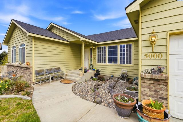 5000 Milky Way, West Richland, WA 99353