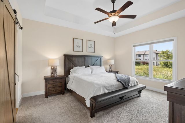 513 Sudbury Circle, Oswego, IL 60543