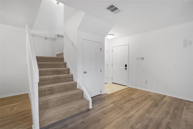 5626 Preston Oaks Road 16D, Dallas, TX 75254