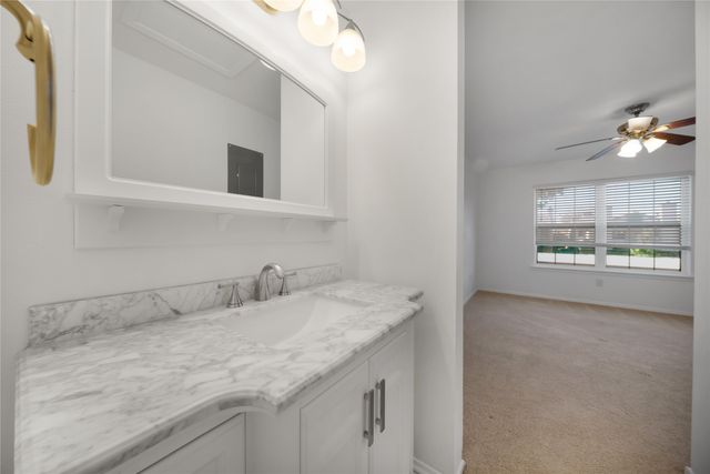 5626 Preston Oaks Road 16D, Dallas, TX 75254