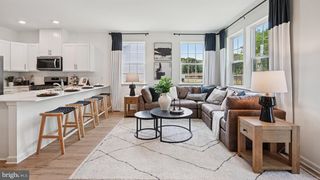 61 ROBERT DRIVE, Runnemede, NJ 08078