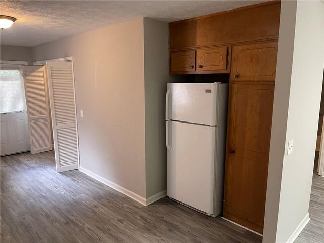 2613 Shore Wood NE Court, Conyers, GA 30013