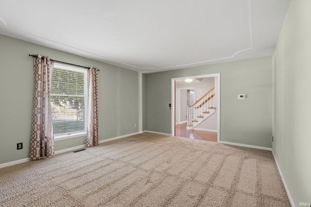 126 Lant Lane, Evansville, IN 47715