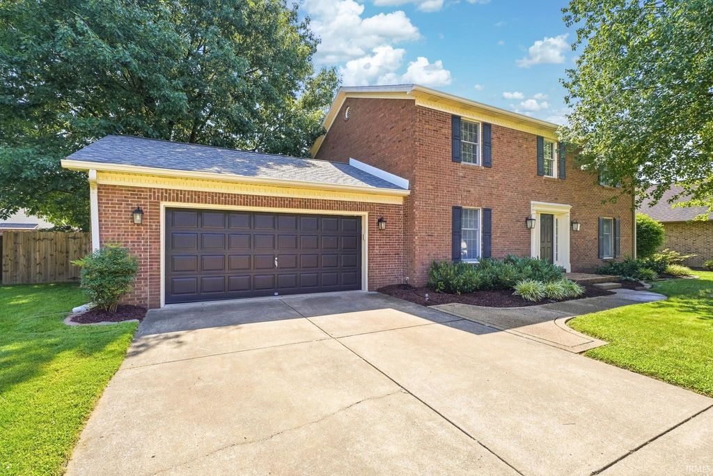 126 Lant Lane, Evansville, IN 47715