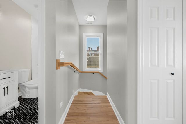 7539 W 61st Street, Summit, IL 60501