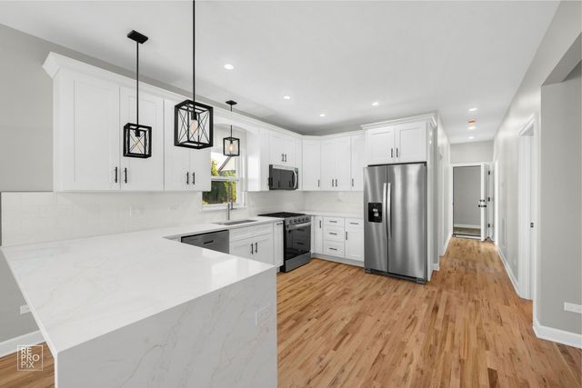 7539 W 61st Street, Summit, IL 60501