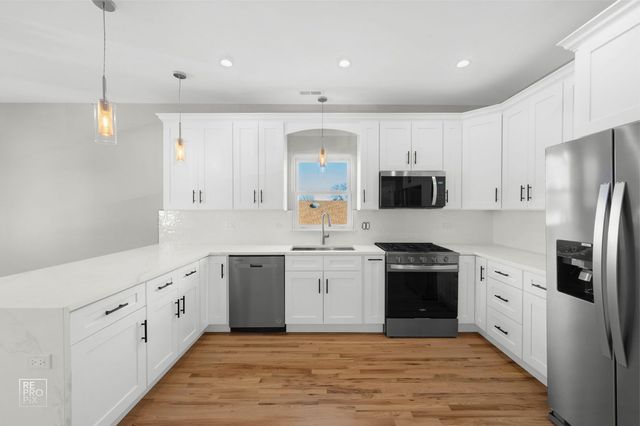 7539 W 61st Street, Summit, IL 60501