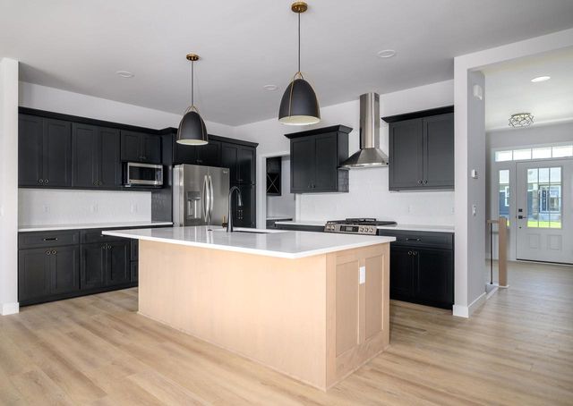 616 Clear Pond Way, Verona, WI 53593