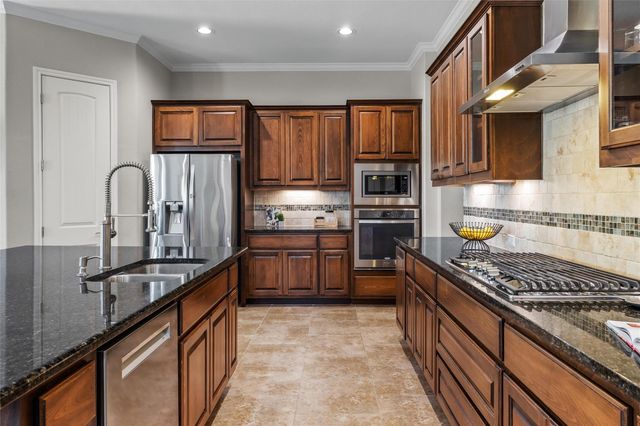 151 Swallowtail DR, Austin, TX 78737