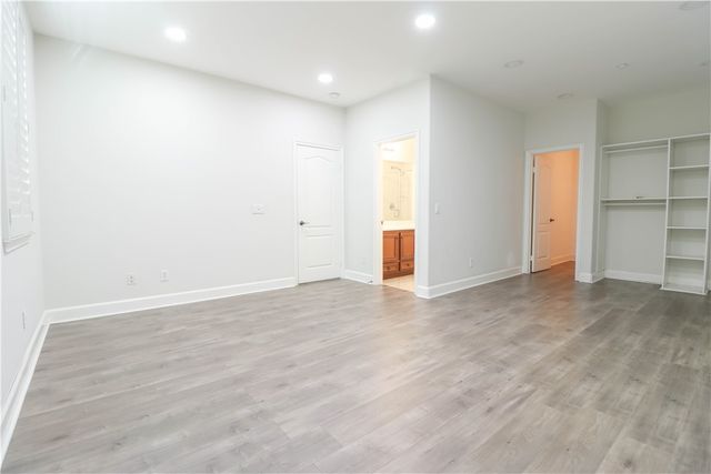 2850 N Stone Pine, Santa Ana, CA 92706