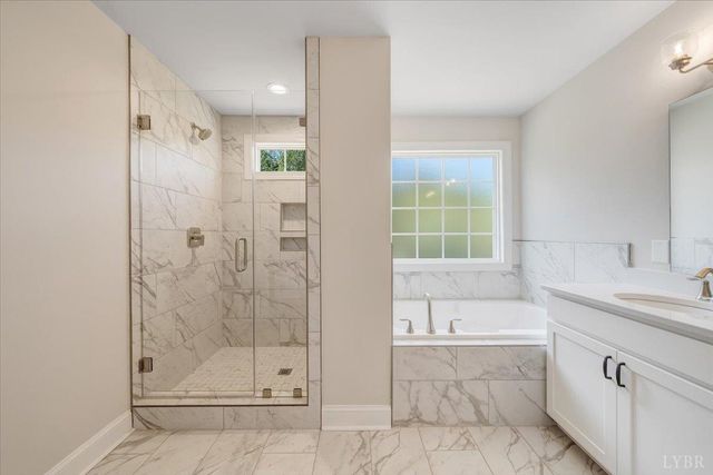 15 Snowfield Circle, Lynchburg, VA 24503