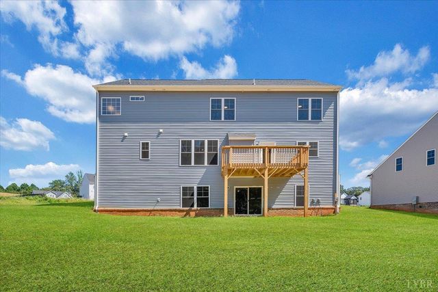 15 Snowfield Circle, Lynchburg, VA 24503